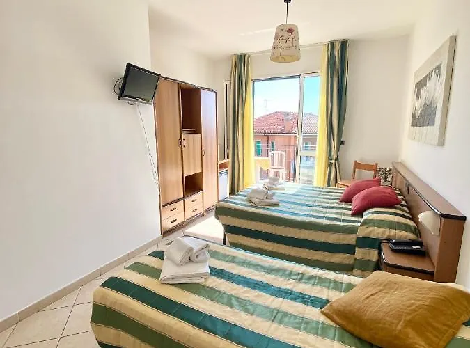 Hotel Ada 3*