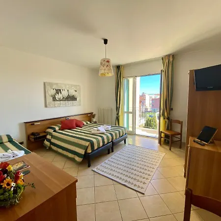 Hotel Ada