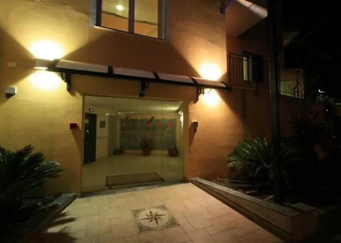 Ξενοδοχείο Ada 3*